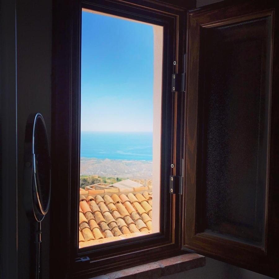 Perla Del Borgo Bed And Breakfast Санта Катерина дело Йонио Екстериор снимка