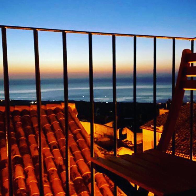 Perla Del Borgo Bed And Breakfast Санта Катерина дело Йонио Екстериор снимка