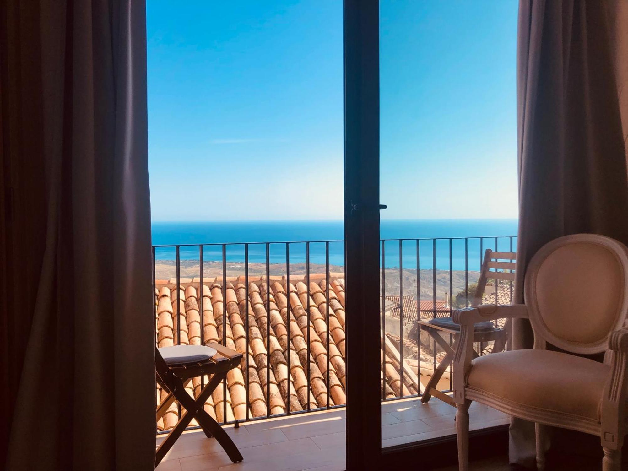 Perla Del Borgo Bed And Breakfast Санта Катерина дело Йонио Екстериор снимка