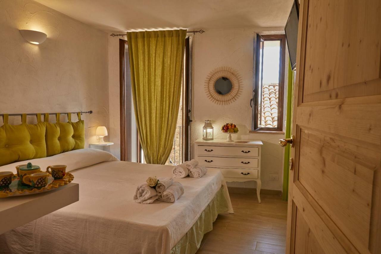 Perla Del Borgo Bed And Breakfast Санта Катерина дело Йонио Екстериор снимка